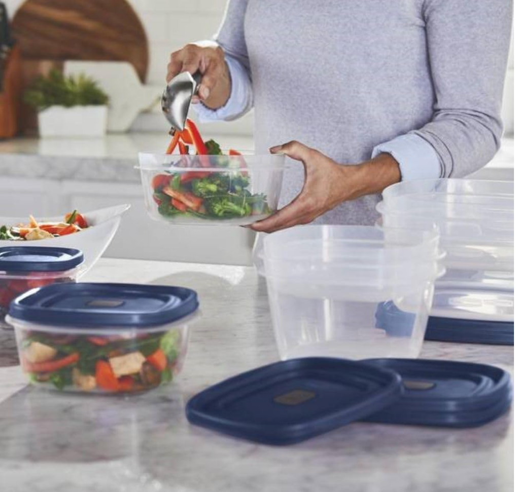 Rubbermaid "easy find" Lids (36 pieces)