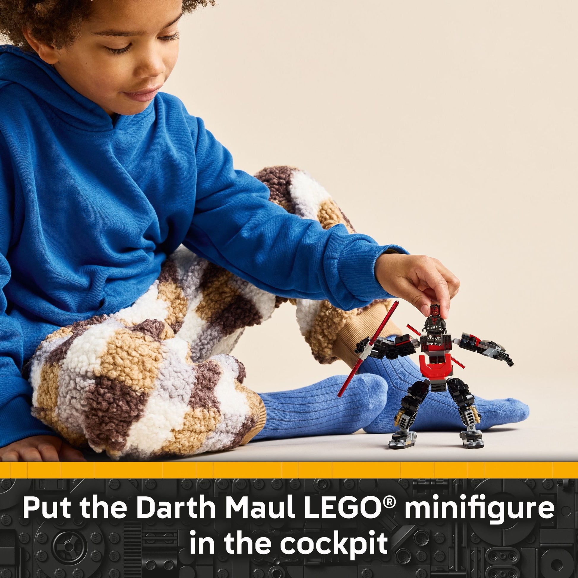 LEGO Star Wars Darth Maul Mech Kids Toy - Building Toy with Pretend Play Lightsaber - Birthday